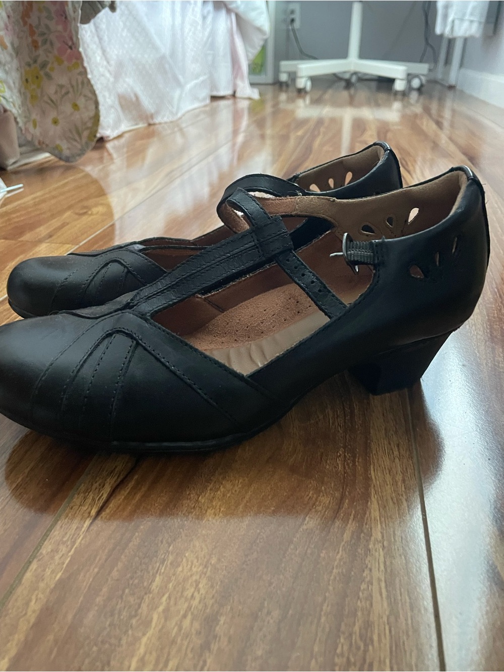 Cobb Hill Mary Jane shoes